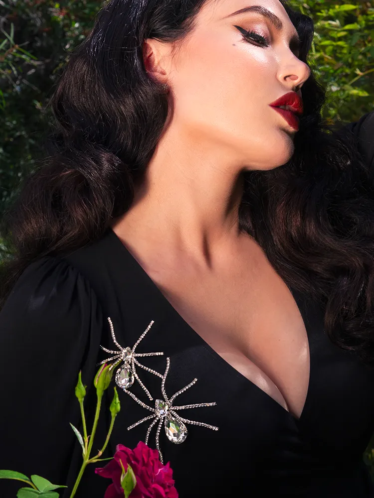 Black Widow Rhinestone Spider Brooch - CRYSTAL