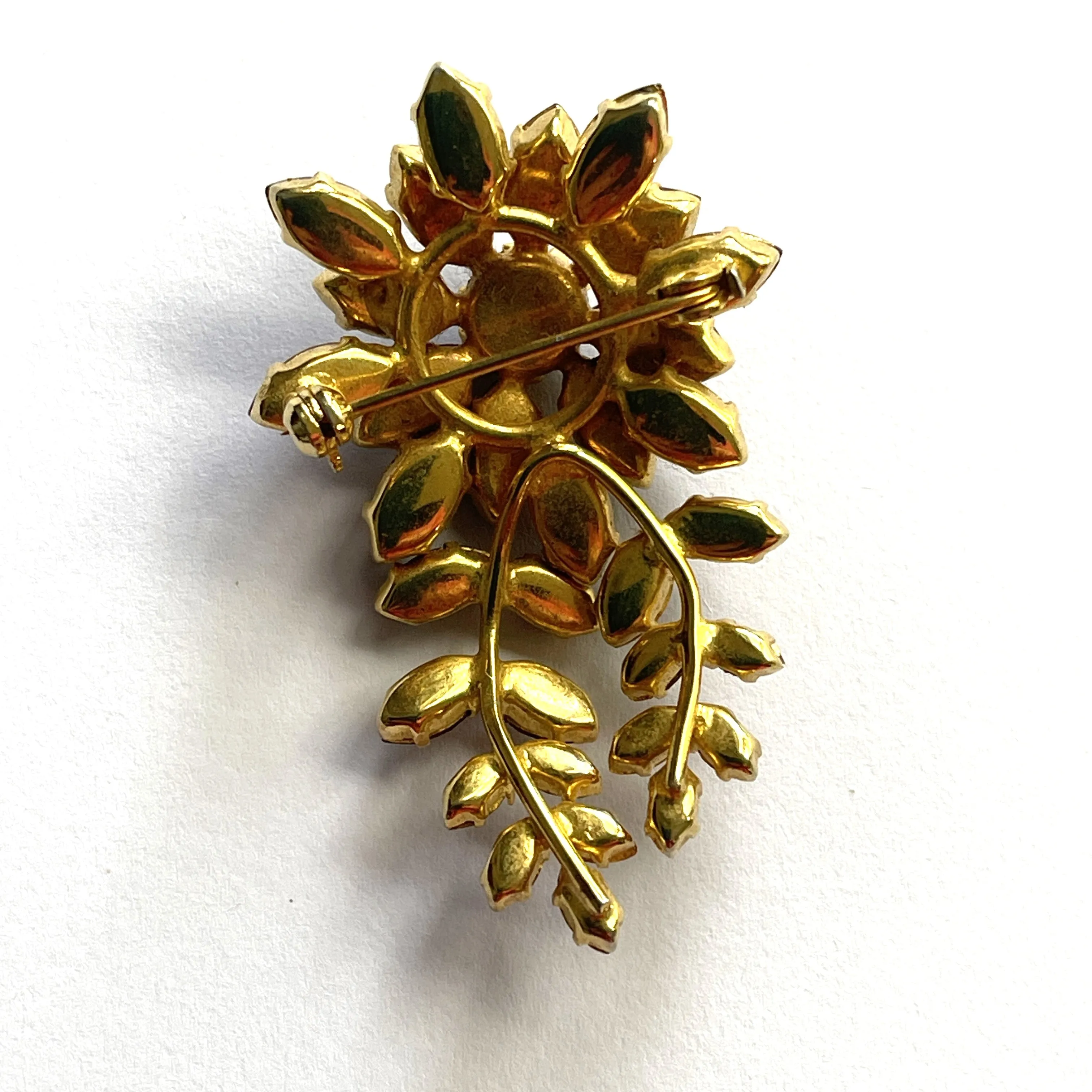 Cognac Coloured Rhinestone Vintage Brooch