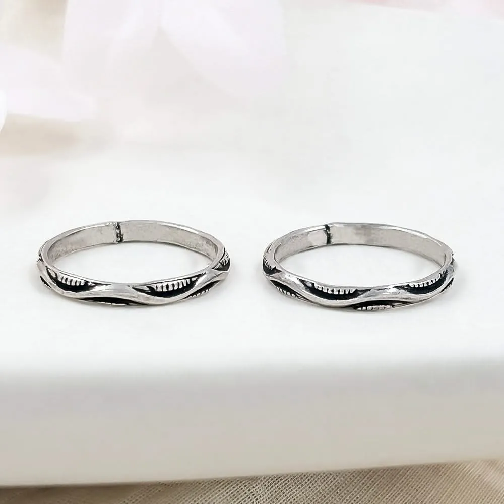 Silver Wave Pattern Toe Rings