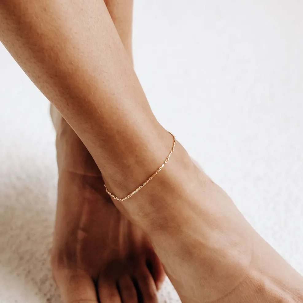 Twisted Bar Anklet | Gold Filled
