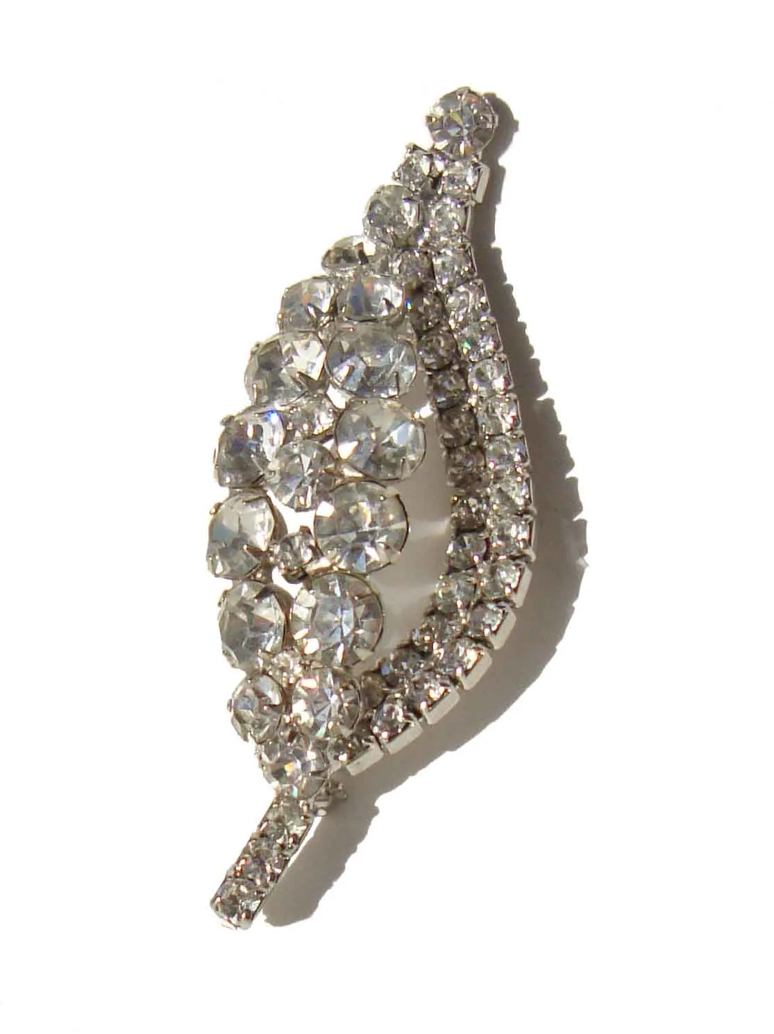 Vintage Juliana Rhinestone Brooch DeLizza & Elster Leaf Pin